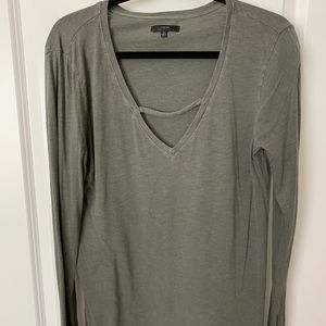 Long Sleeve Joe’s V-Neck Top